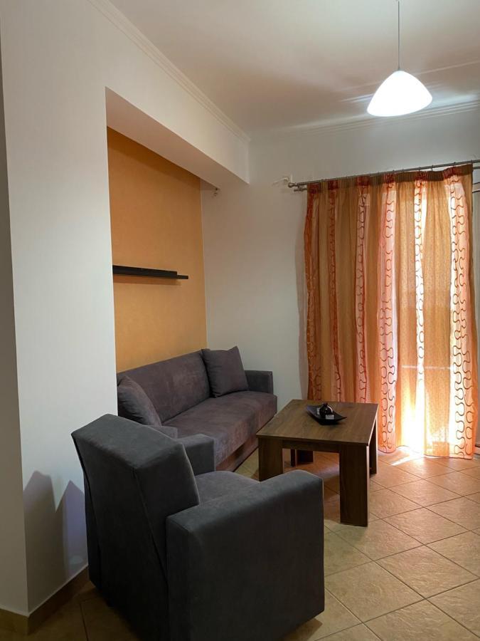 Dinos Apartments Vassiliki Esterno foto